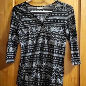 Ardene Black & White Paisley-Print Long Sleeve Top
